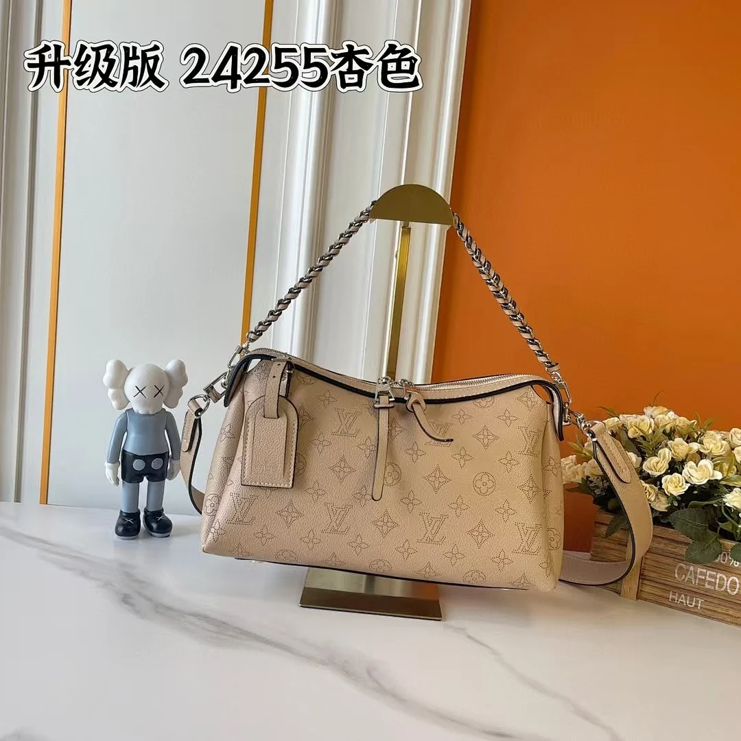 24255 - view 1