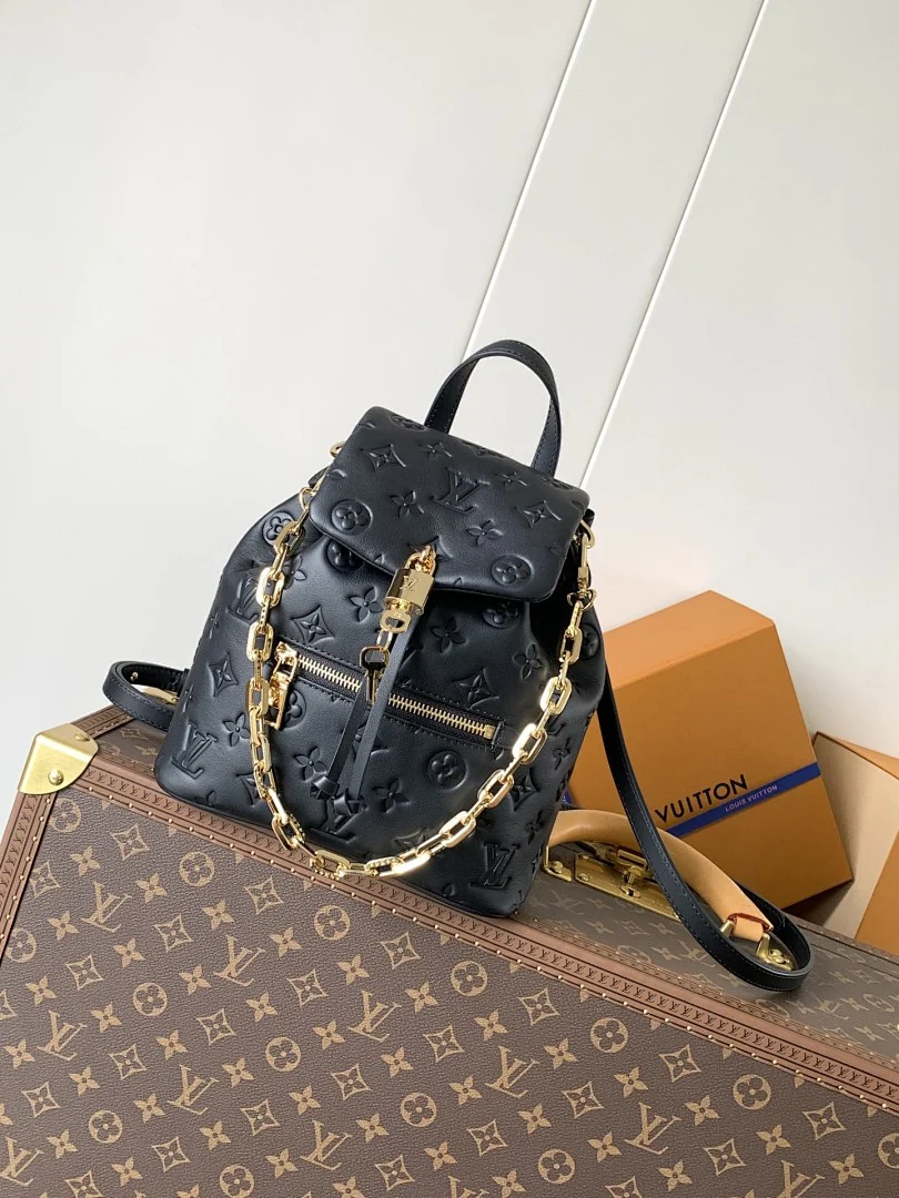 M13357 - view 1