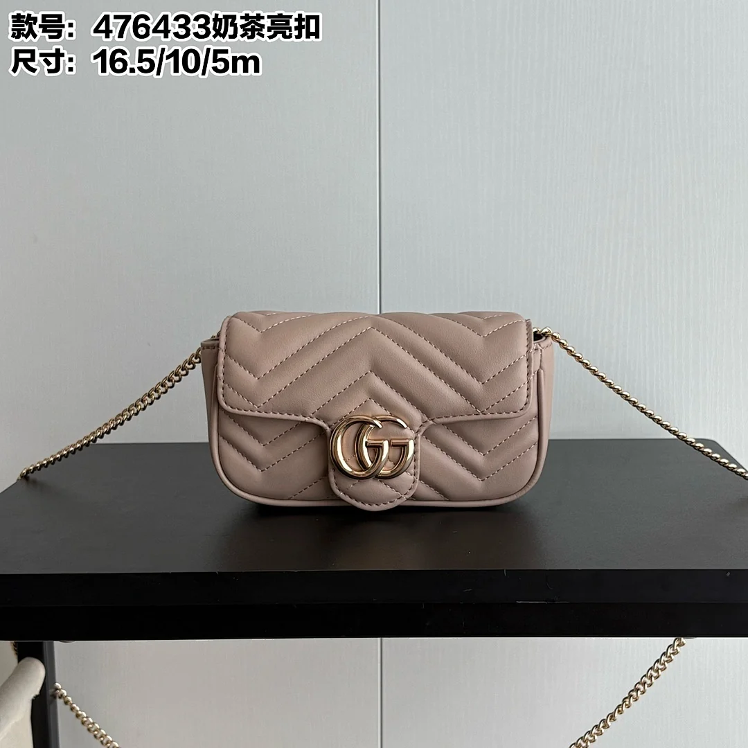 476433 - view 1