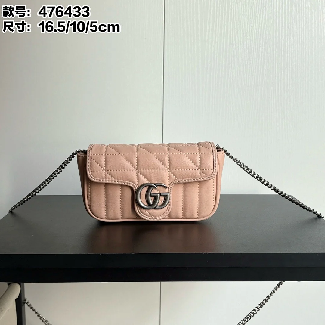 476433 - view 1