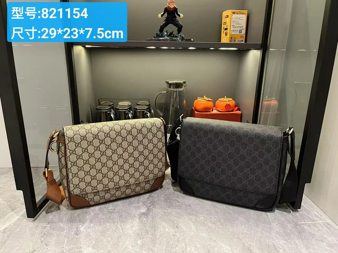 821154 - view 1