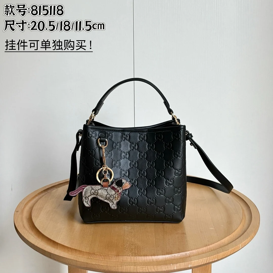 815118 - view 1