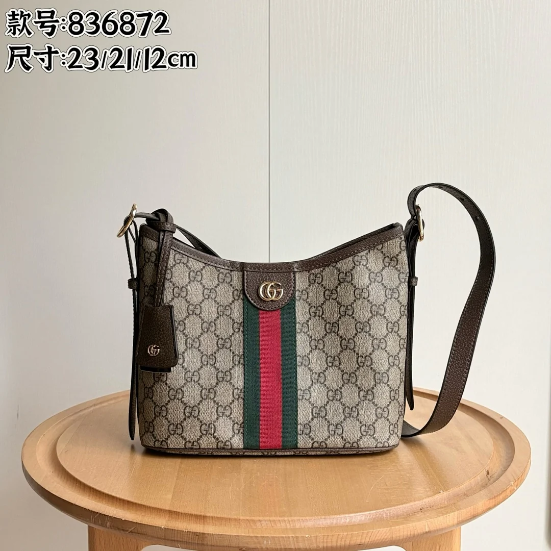 836872 - view 1