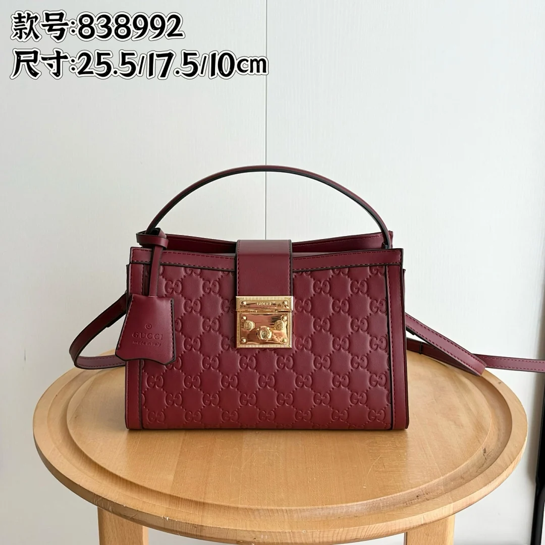 838992 - view 10