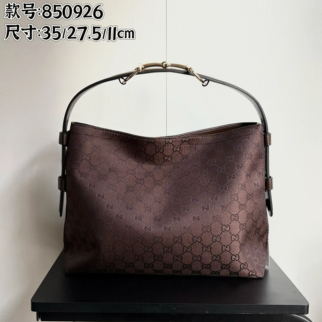 850926 - view 1