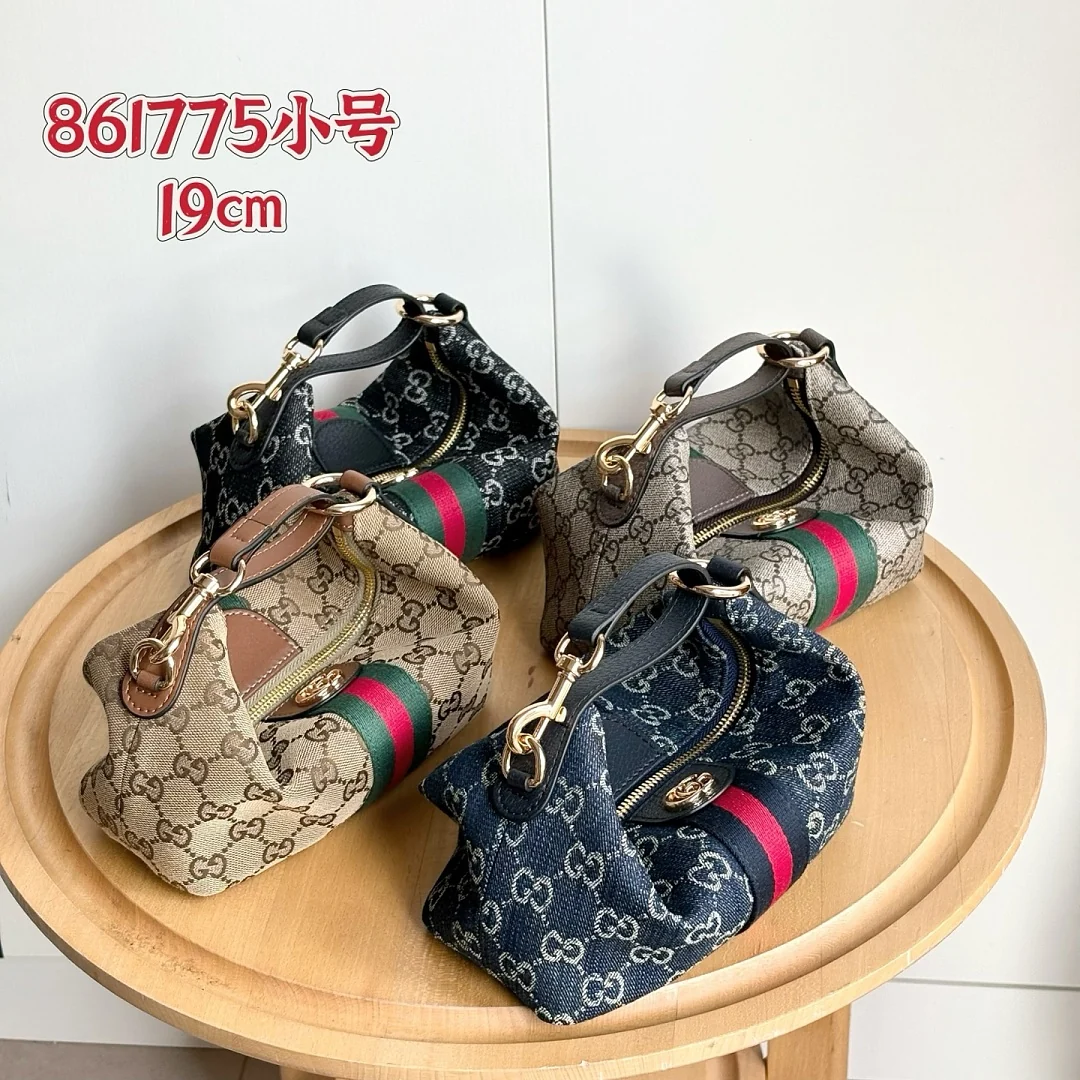 861775 - view 1